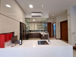Woodhaven (D25), Condominium #551849951